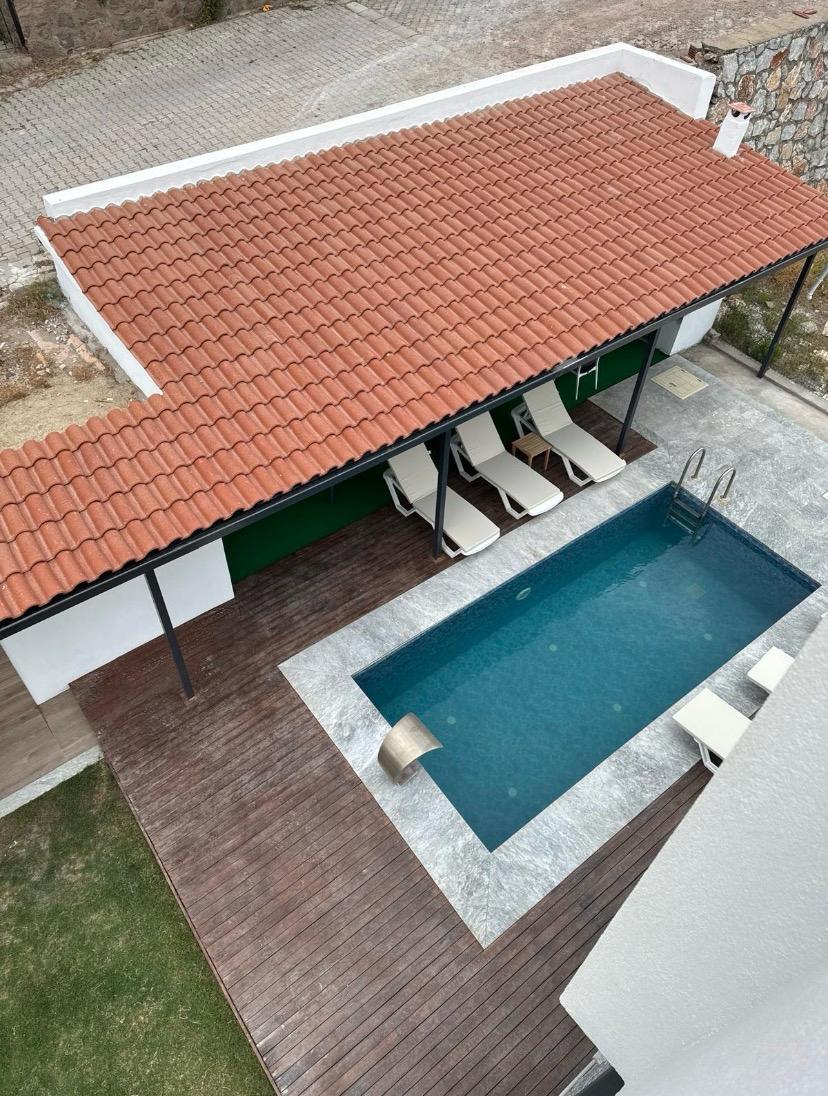 Milas Boğaziçi Müstakil Villa Yüzme Havuzu